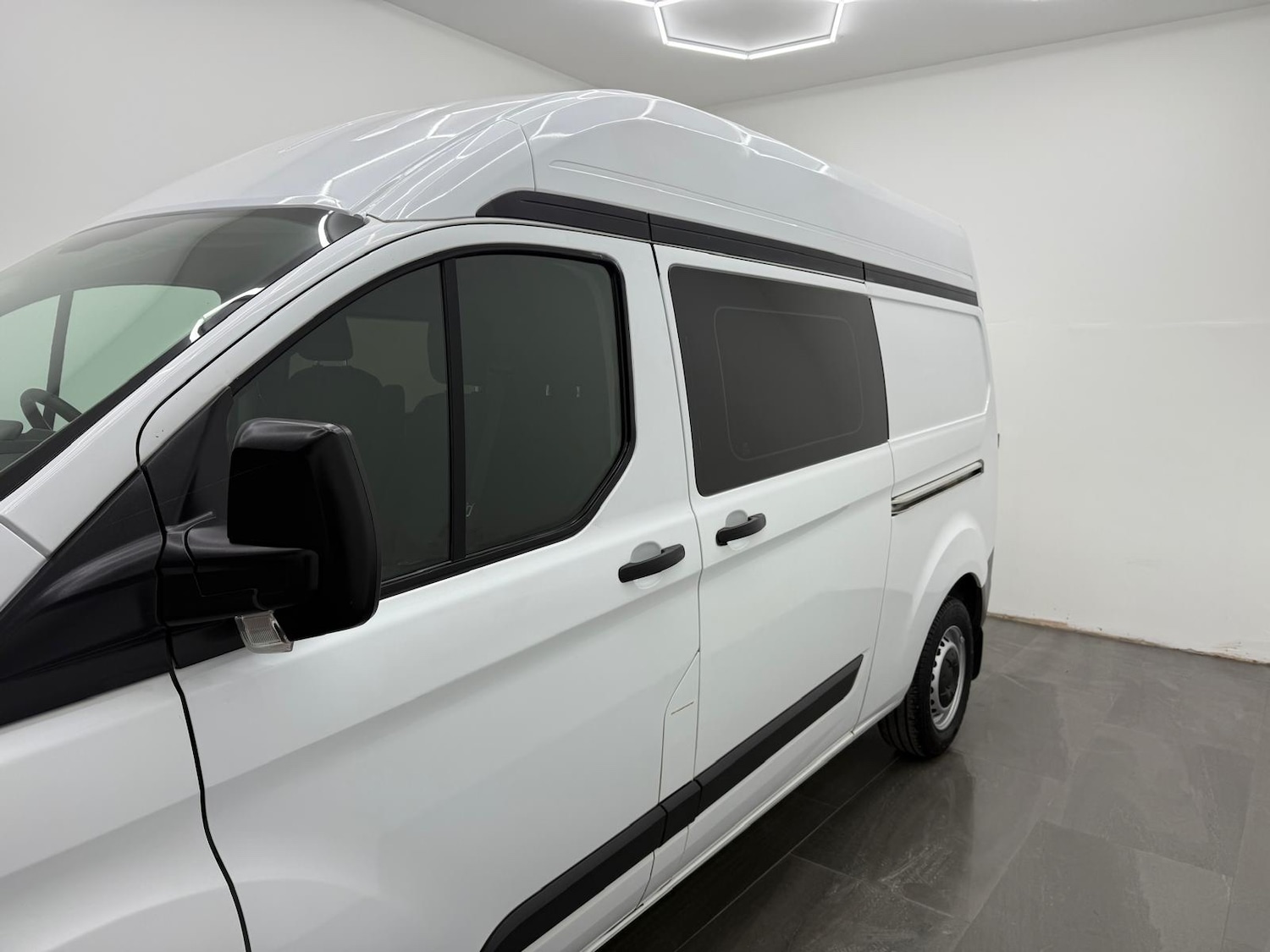 Used Ford Transit Custom 2017 for sale - 76637517: Photo 7