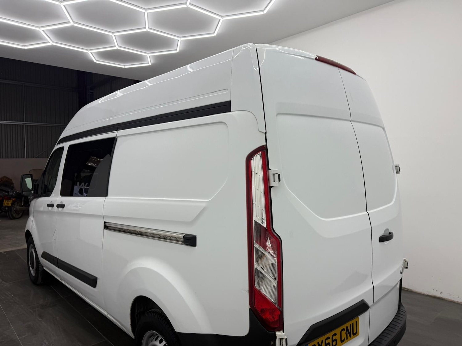 Used Ford Transit Custom 2017 for sale - 76637517: Photo 9
