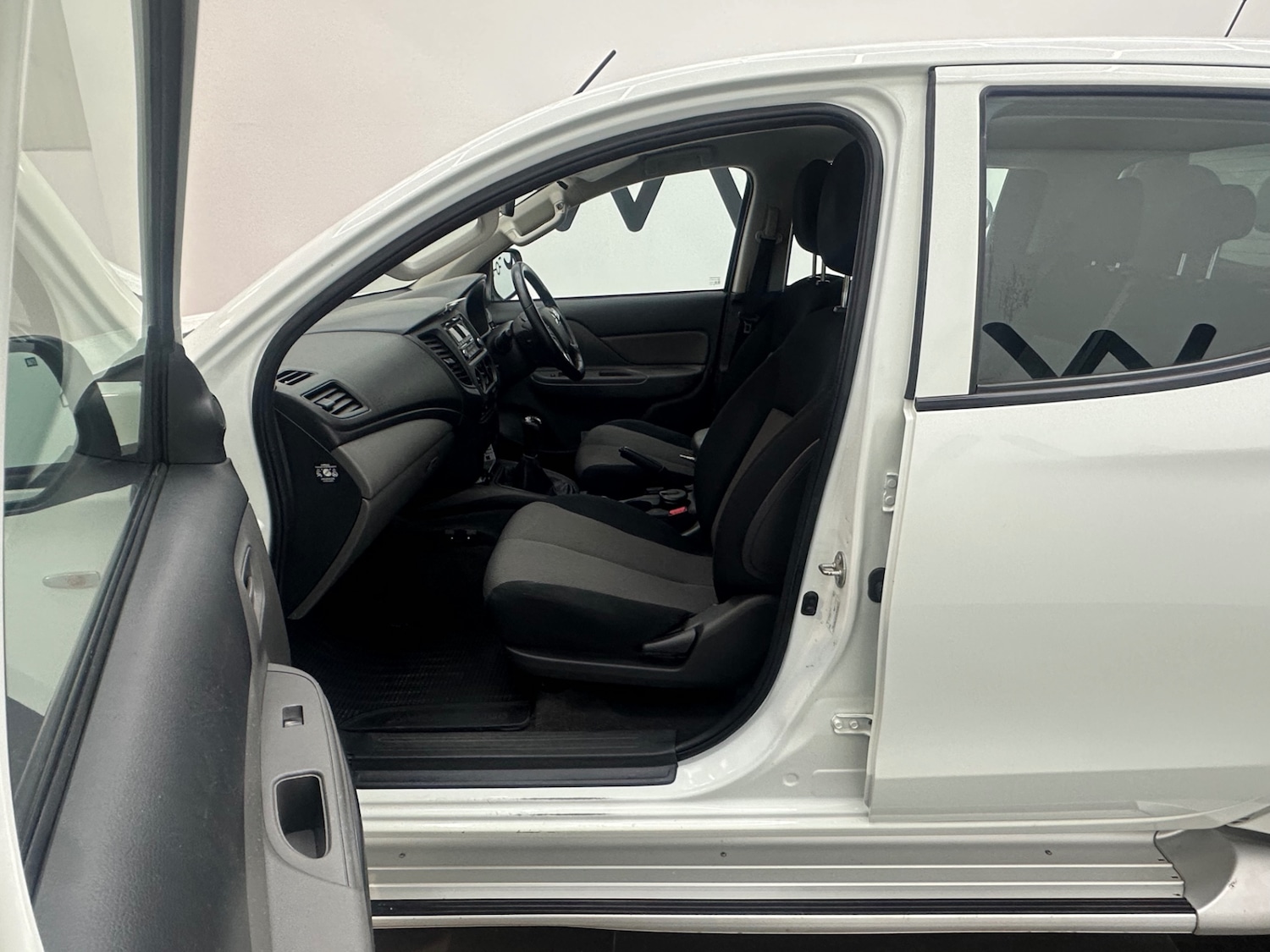 Used Mitsubishi L200 2019 for sale - 77284098: Photo 6