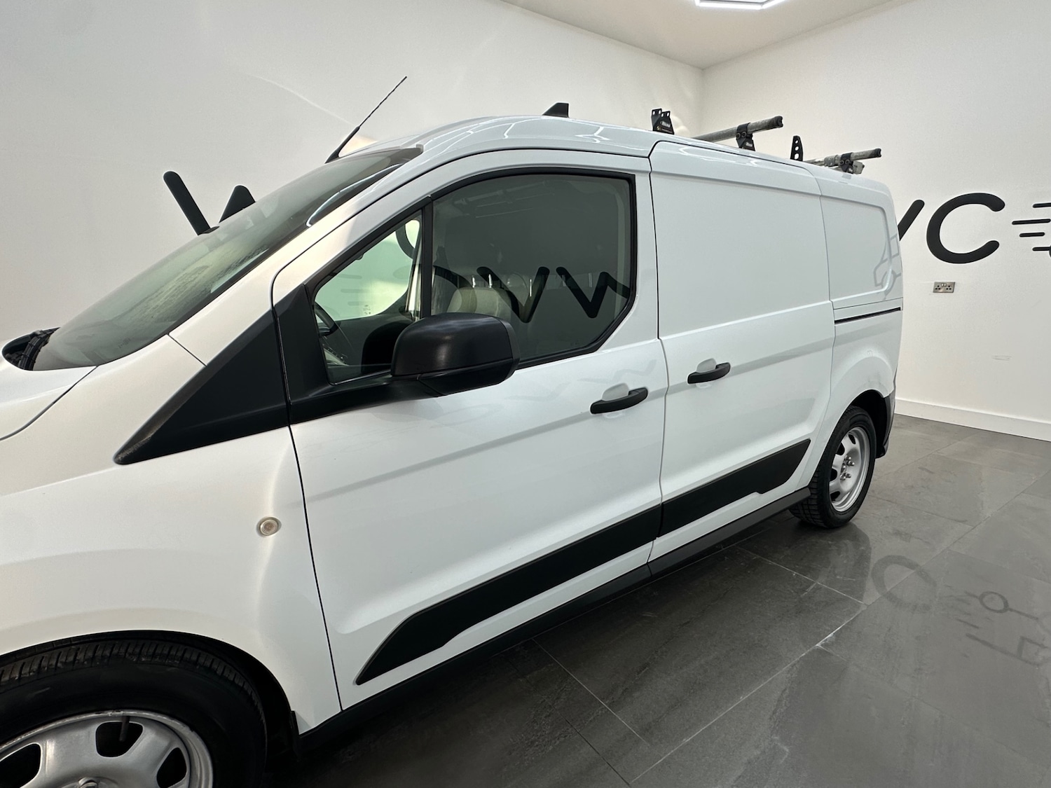 Used Ford Transit Connect 2020 for sale - 77103624: Photo 5