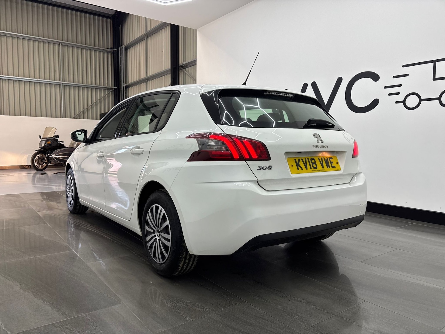 Used Peugeot 308 2018 for sale - 77661898: Photo 16