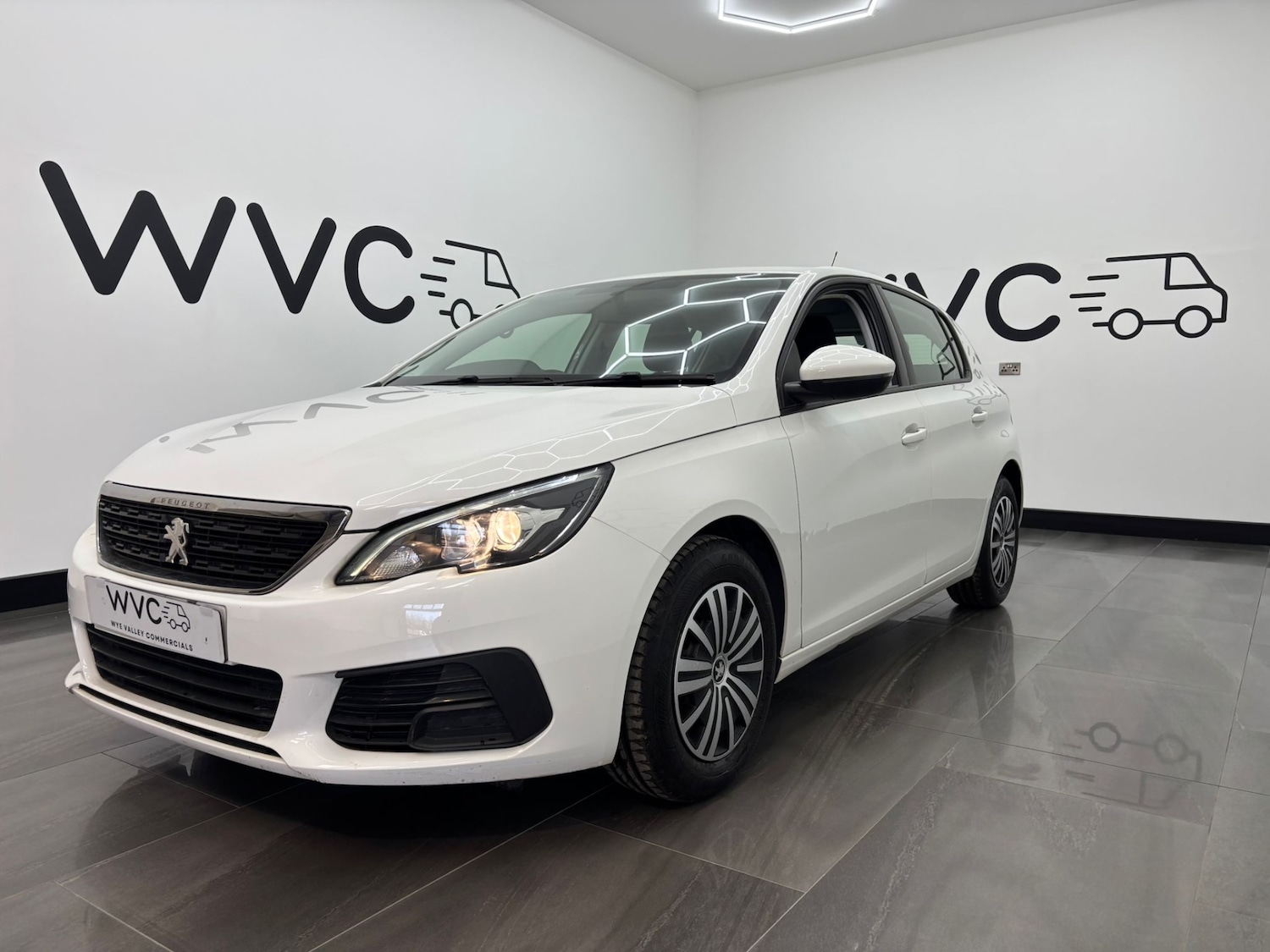 Used Peugeot 308 2018 for sale - 77661898: Photo 4