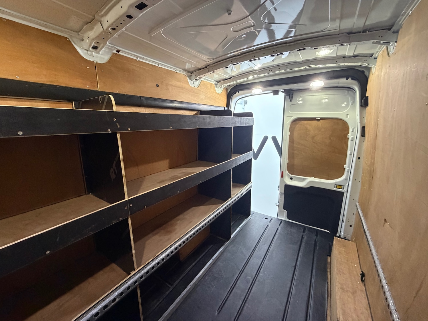 Used Ford Transit 2018 for sale - 77731070: Photo 10