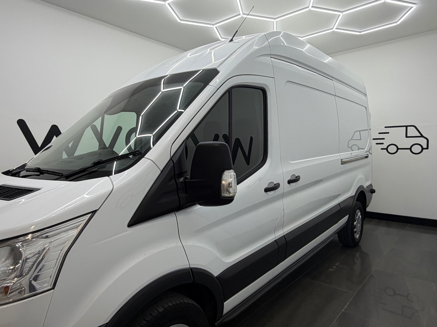 Used Ford Transit 2018 for sale - 77731070: Photo 4