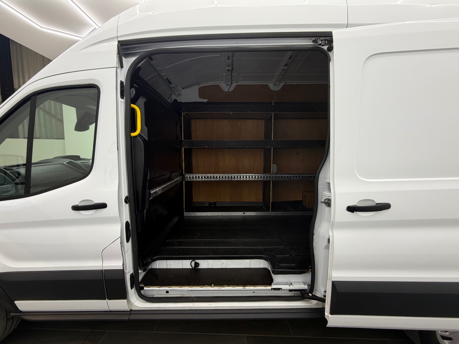 Used Ford Transit 2018 for sale - 77731070: Photo 5