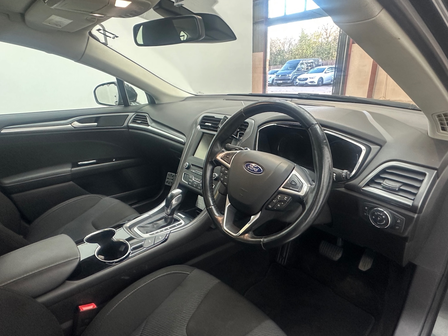 Used Ford Mondeo 2015 for sale - 76649634: Photo 22