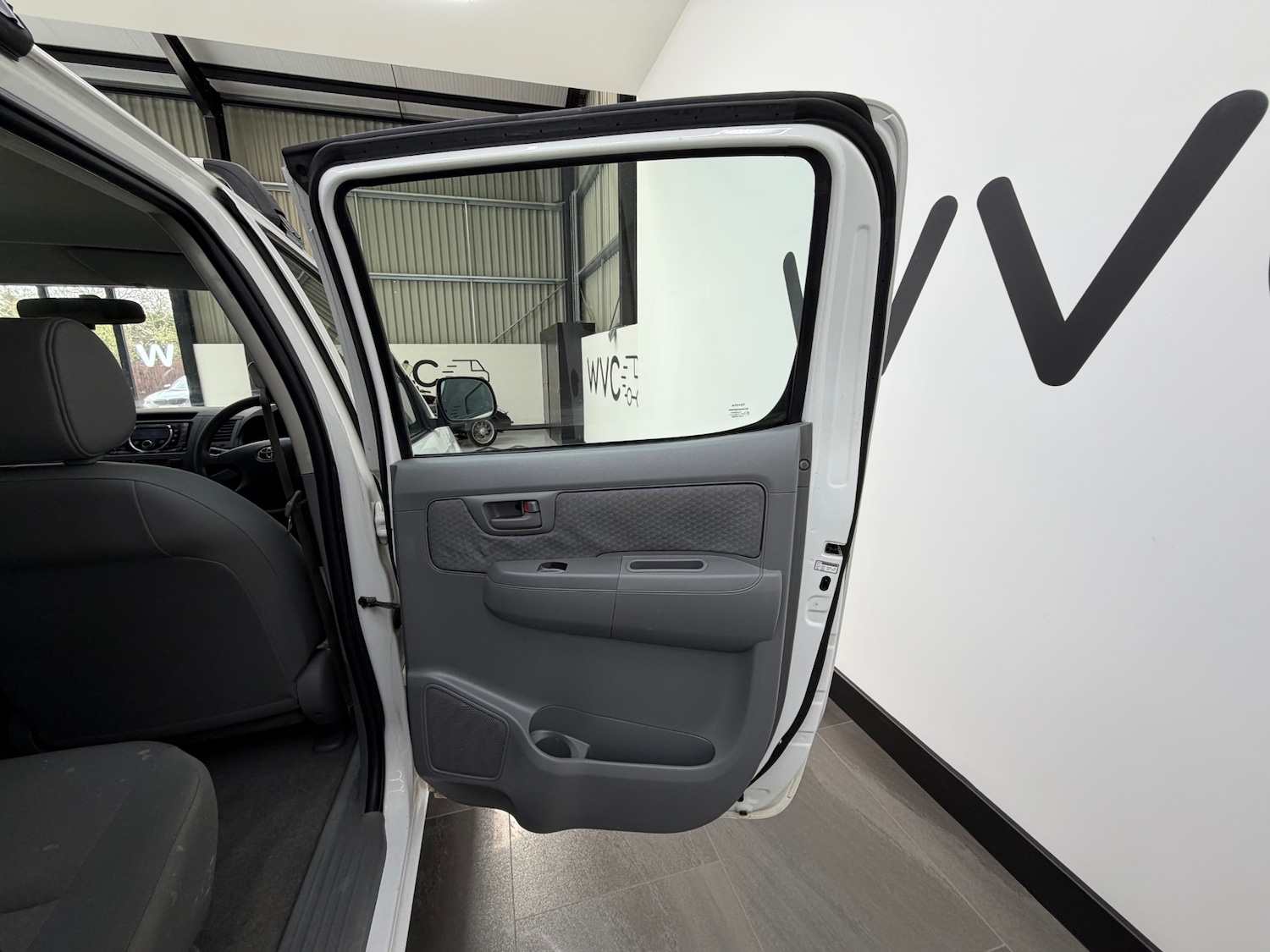 Used Toyota Hilux 2010 for sale - 77902628: Photo 10