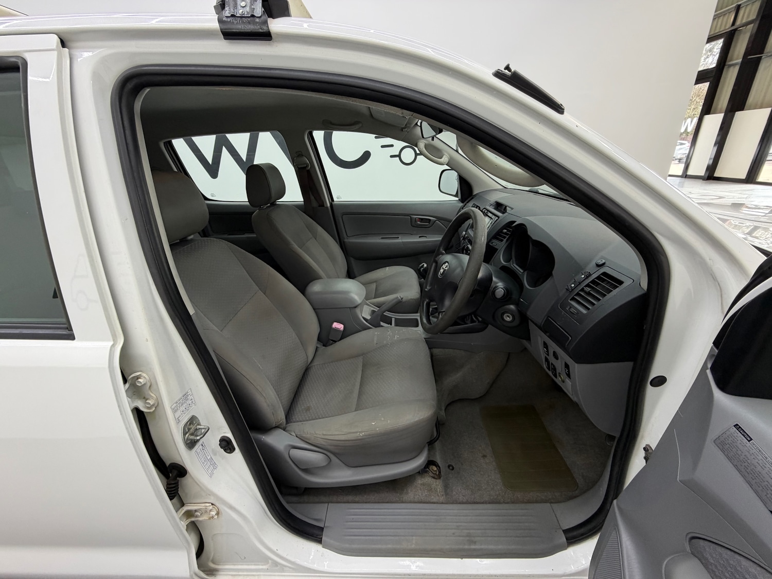 Used Toyota Hilux 2010 for sale - 77902628: Photo 14