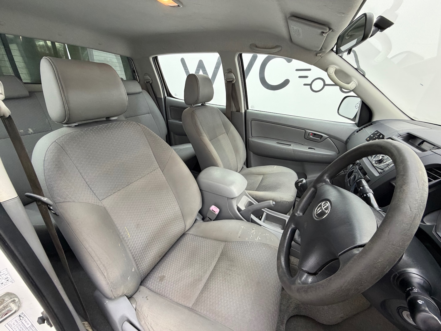 Used Toyota Hilux 2010 for sale - 77902628: Photo 15