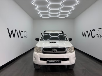 Used Toyota Hilux 2010 for sale - 77902628: Photo