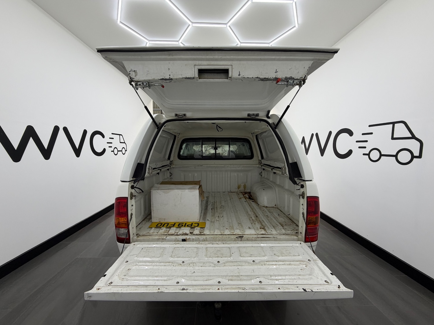 Used Toyota Hilux 2010 for sale - 77902628: Photo 7