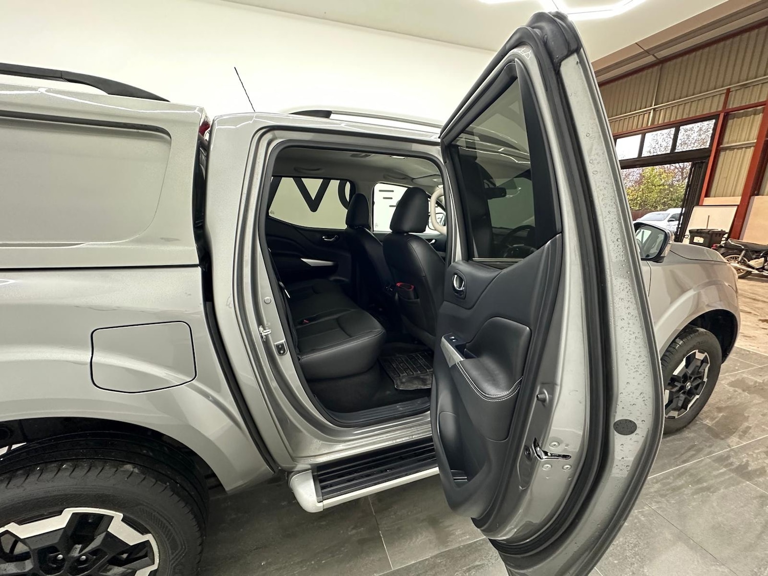 Used Nissan Navara 2020 for sale - 76637169: Photo 20