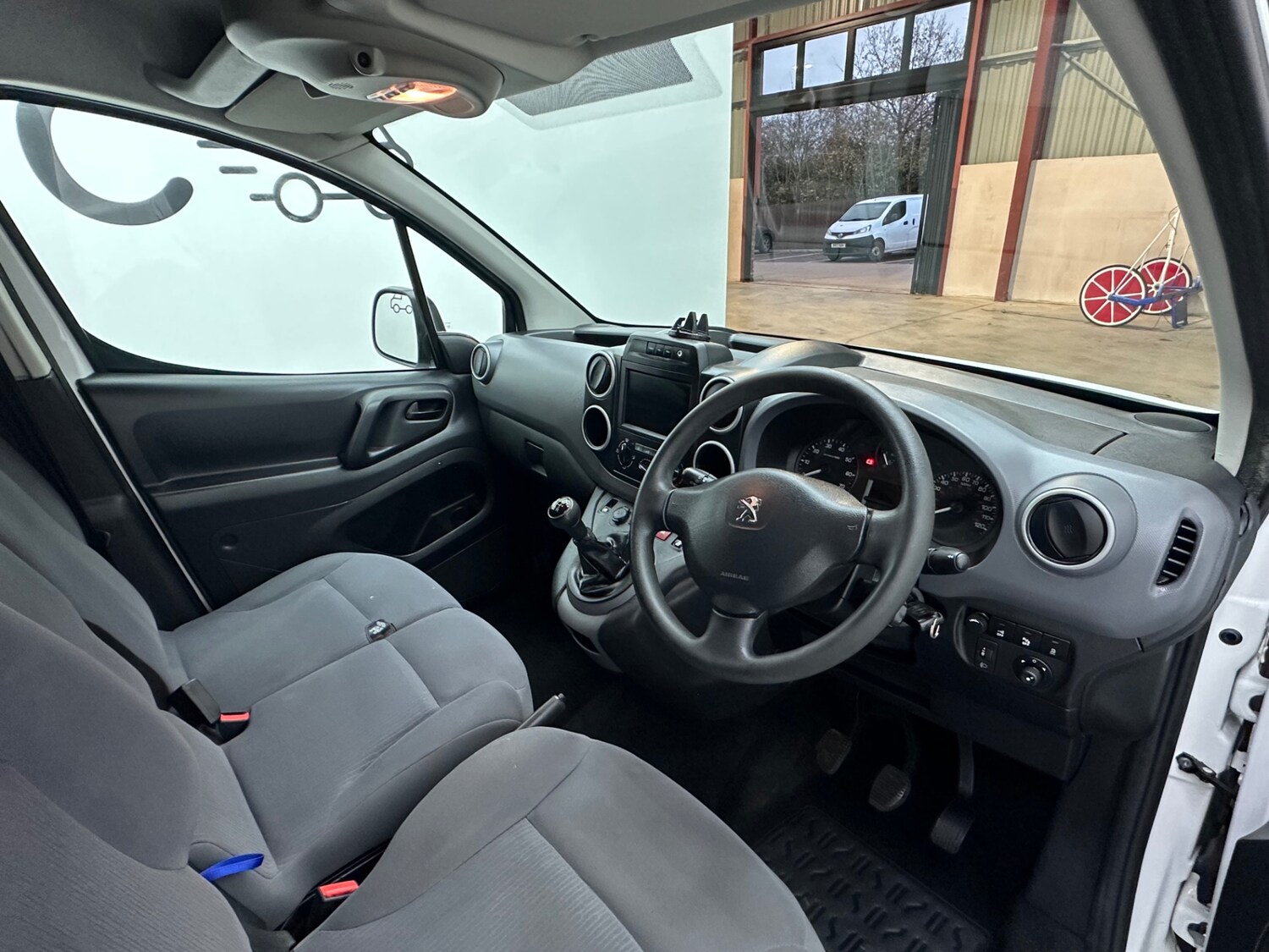 Used Peugeot Partner 2016 for sale - 76791233: Photo 22