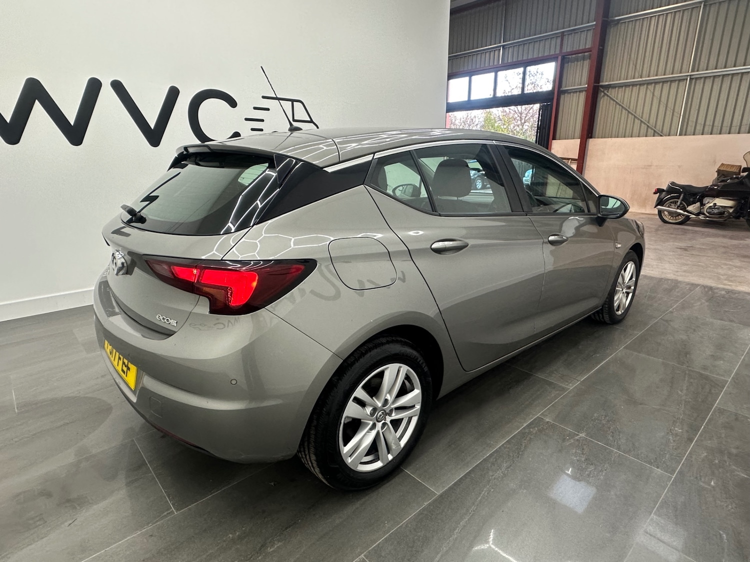 Used Vauxhall Astra 2017 for sale - 76626717: Photo 11