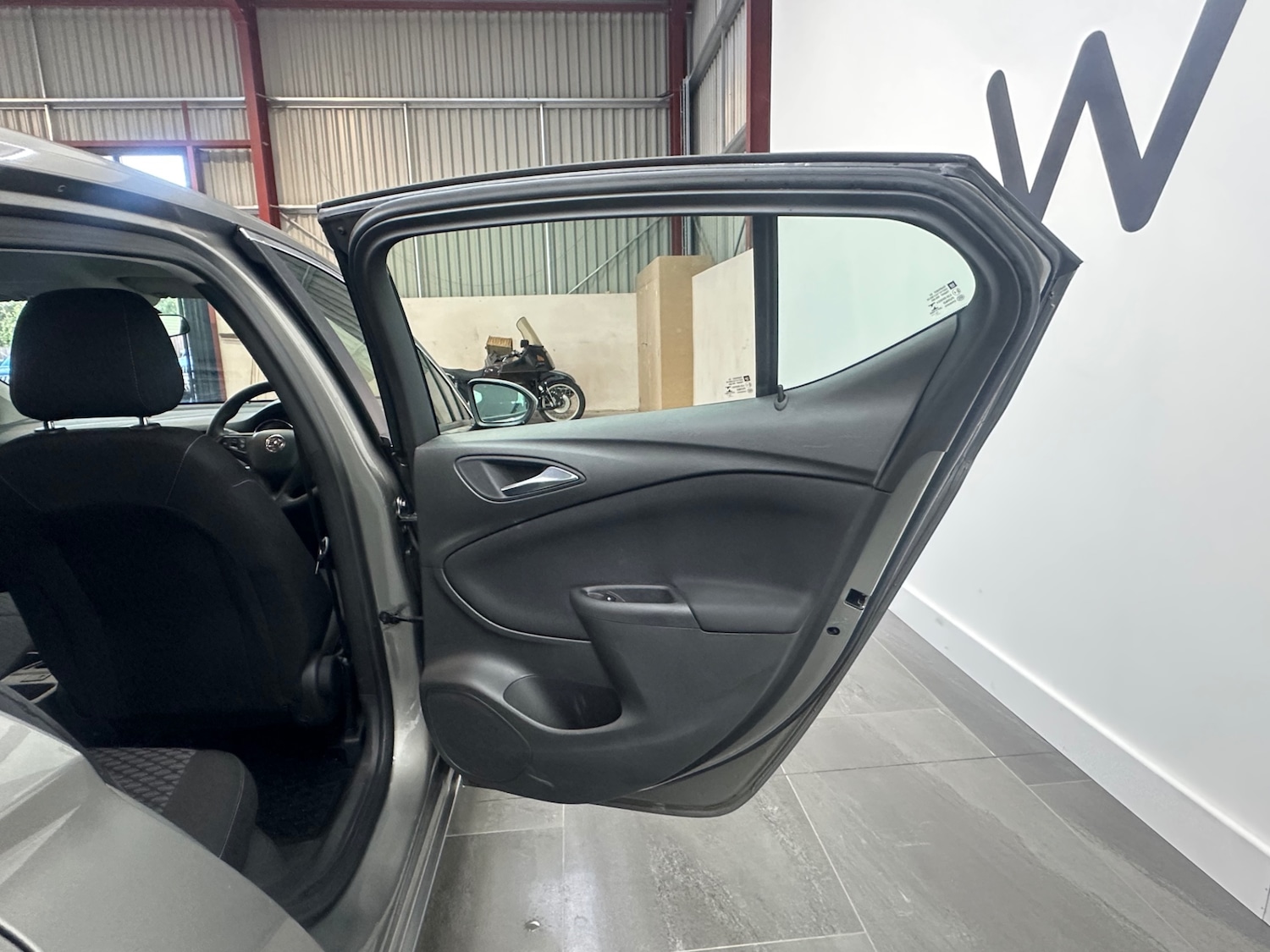 Used Vauxhall Astra 2017 for sale - 76626717: Photo 13