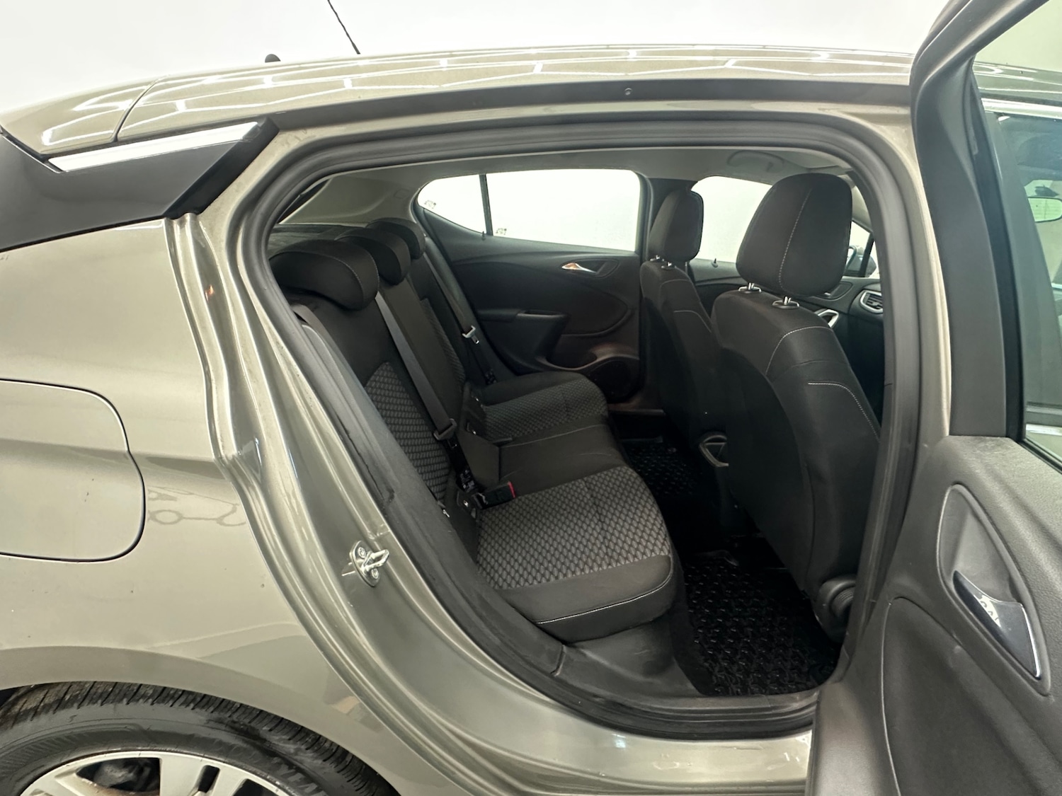 Used Vauxhall Astra 2017 for sale - 76626717: Photo 14