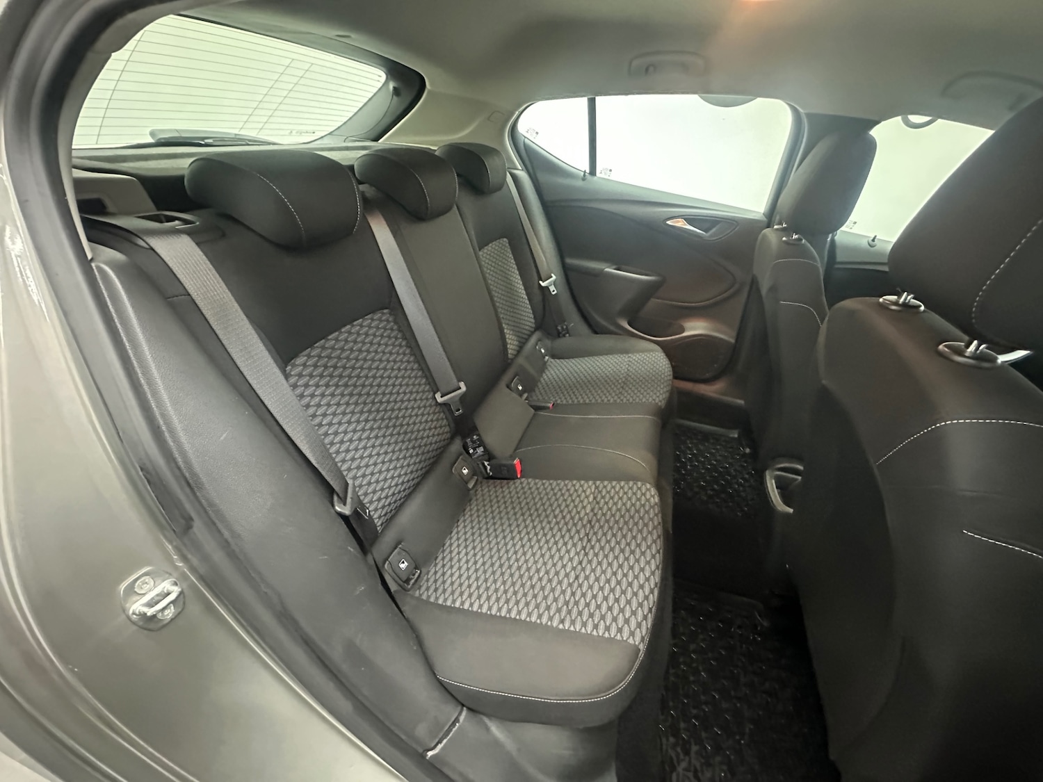 Used Vauxhall Astra 2017 for sale - 76626717: Photo 15