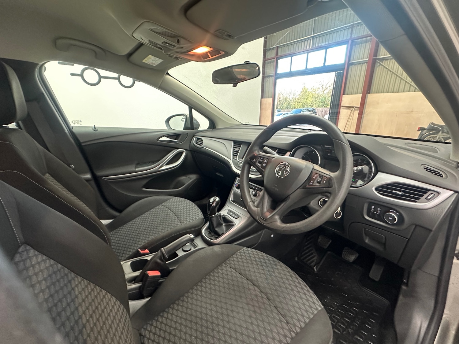 Used Vauxhall Astra 2017 for sale - 76626717: Photo 20