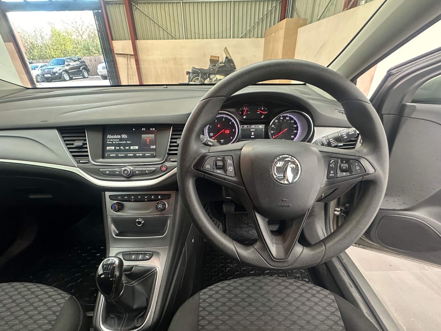 Used Vauxhall Astra 2017 for sale - 76626717: Photo 21