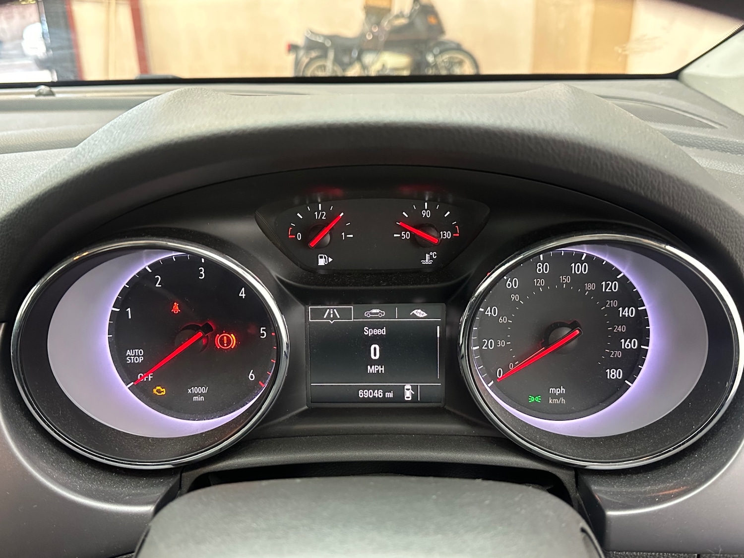 Used Vauxhall Astra 2017 for sale - 76626717: Photo 25