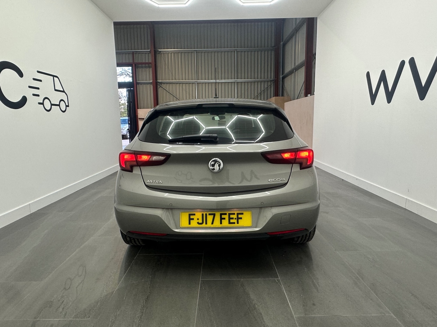 Used Vauxhall Astra 2017 for sale - 76626717: Photo 7