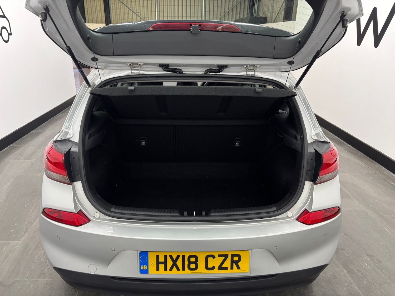 Used Hyundai i30 2018 for sale - 77417268: Photo 13