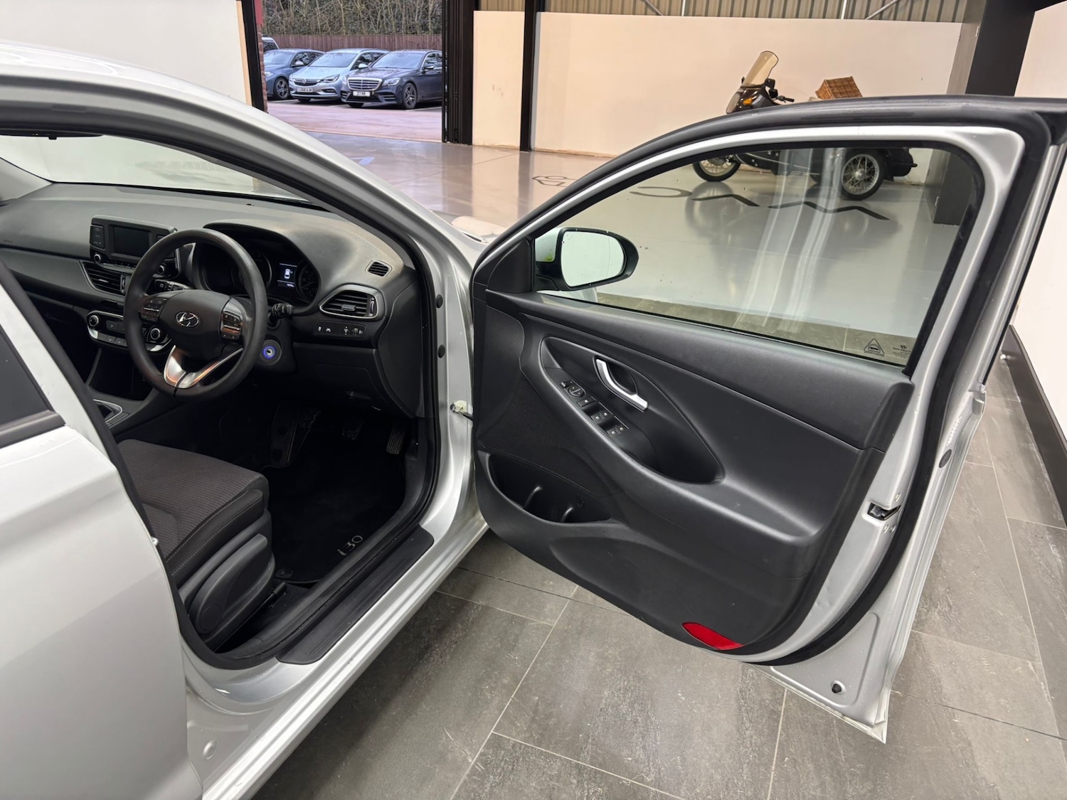 Used Hyundai i30 2018 for sale - 77417268: Photo 18