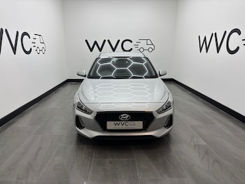 Used Hyundai i30 2018 for sale - 77417268: Photo