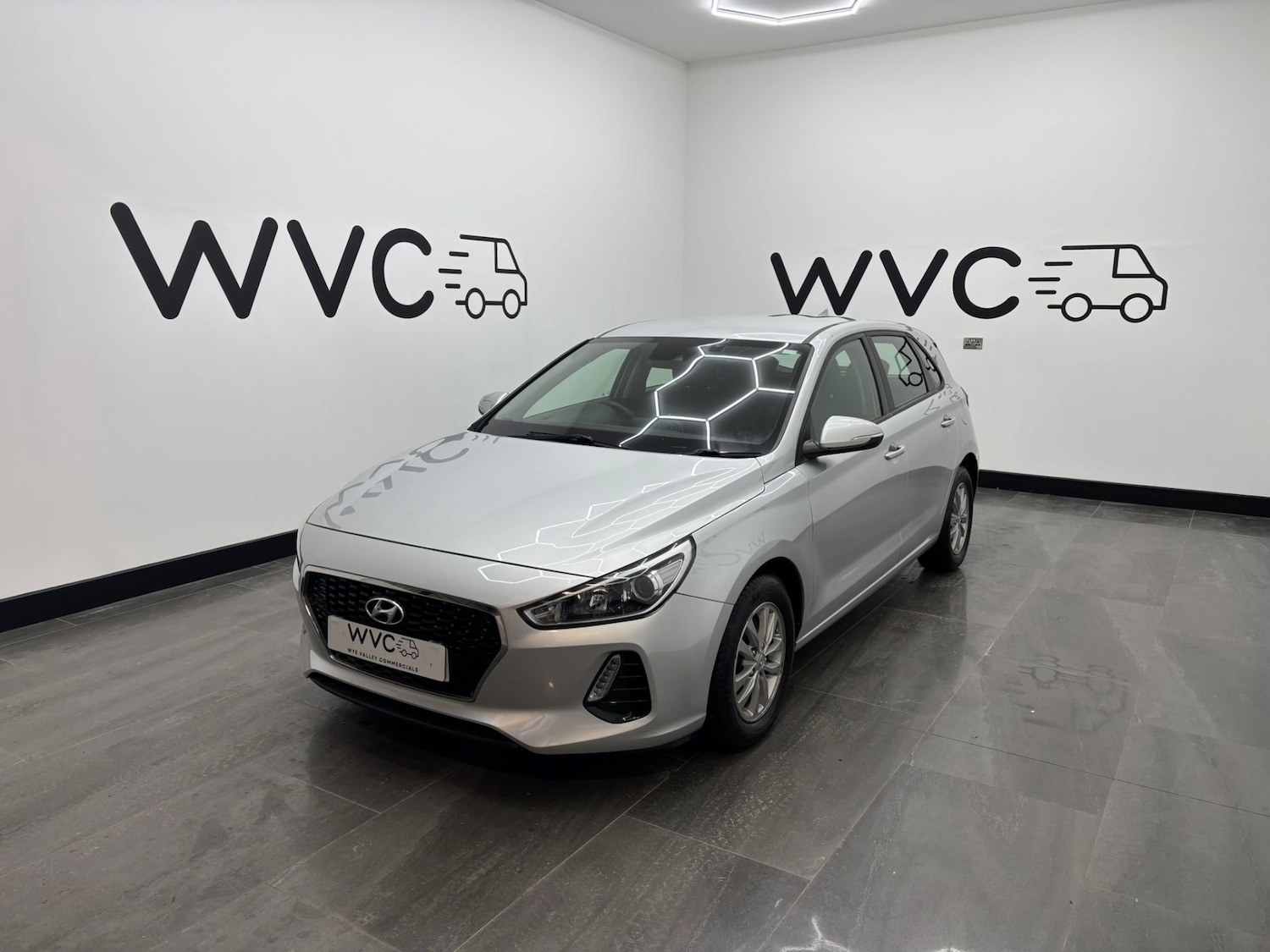 Used Hyundai i30 2018 for sale - 77417268: Photo 3