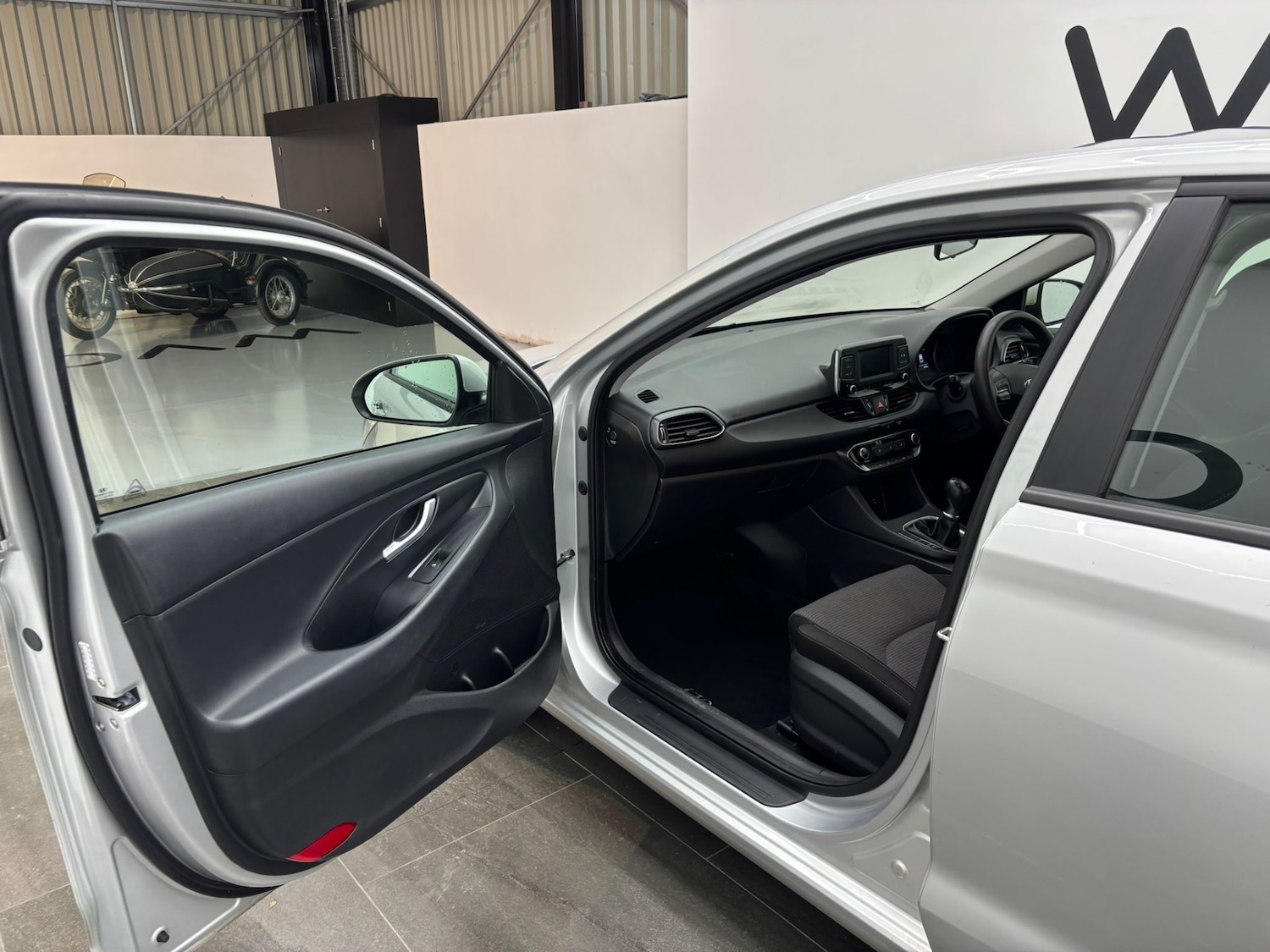 Used Hyundai i30 2018 for sale - 77417268: Photo 6