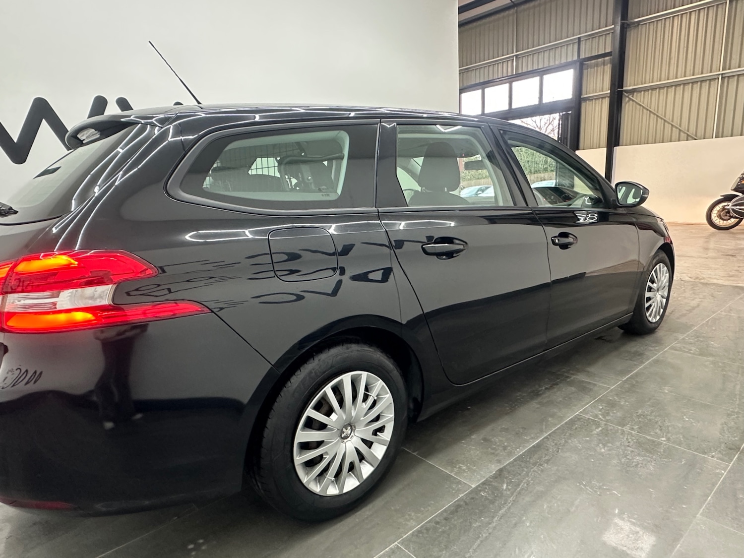 Used Peugeot 308 2018 for sale - 77298508: Photo 13
