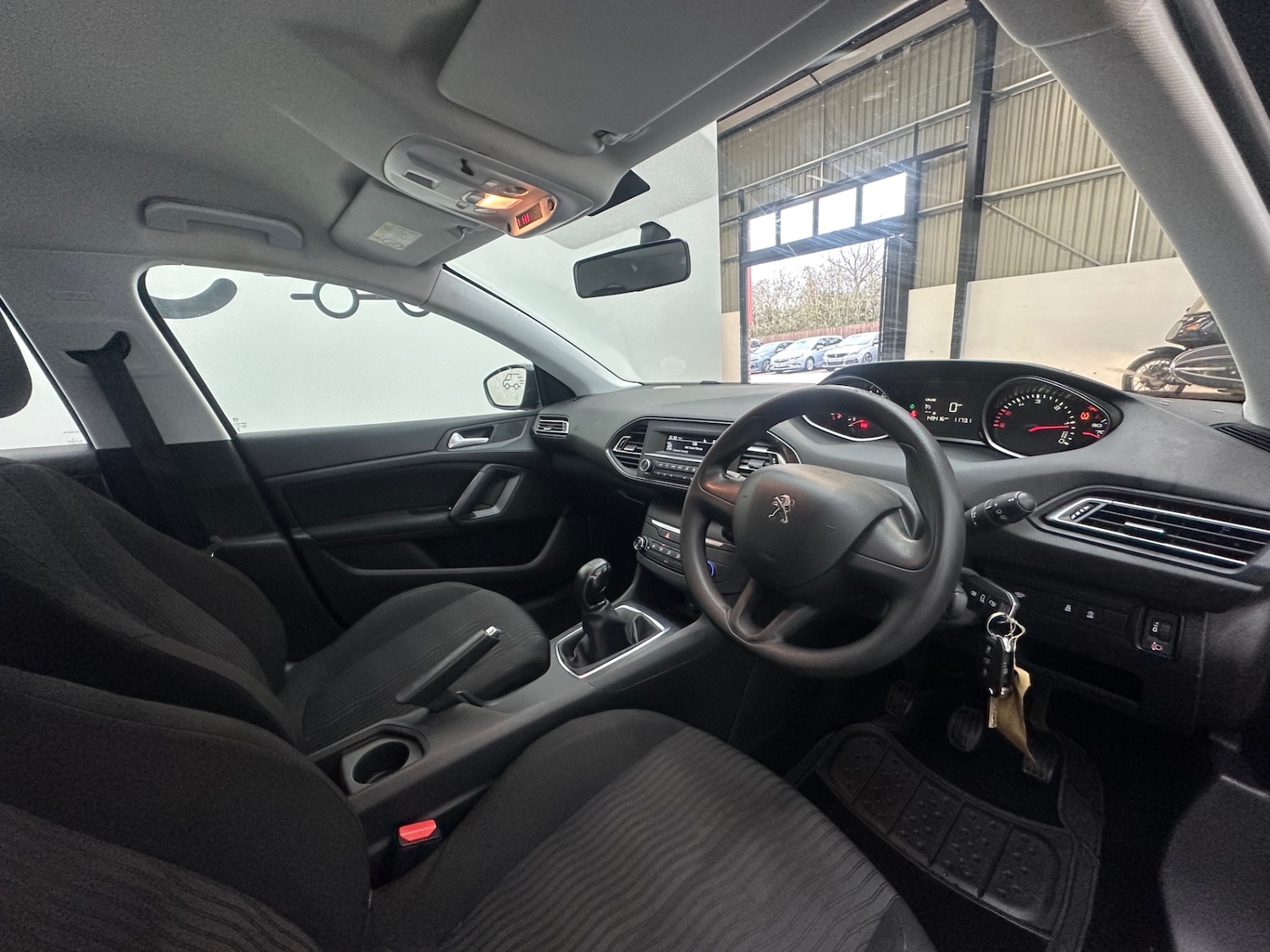Used Peugeot 308 2018 for sale - 77298508: Photo 21