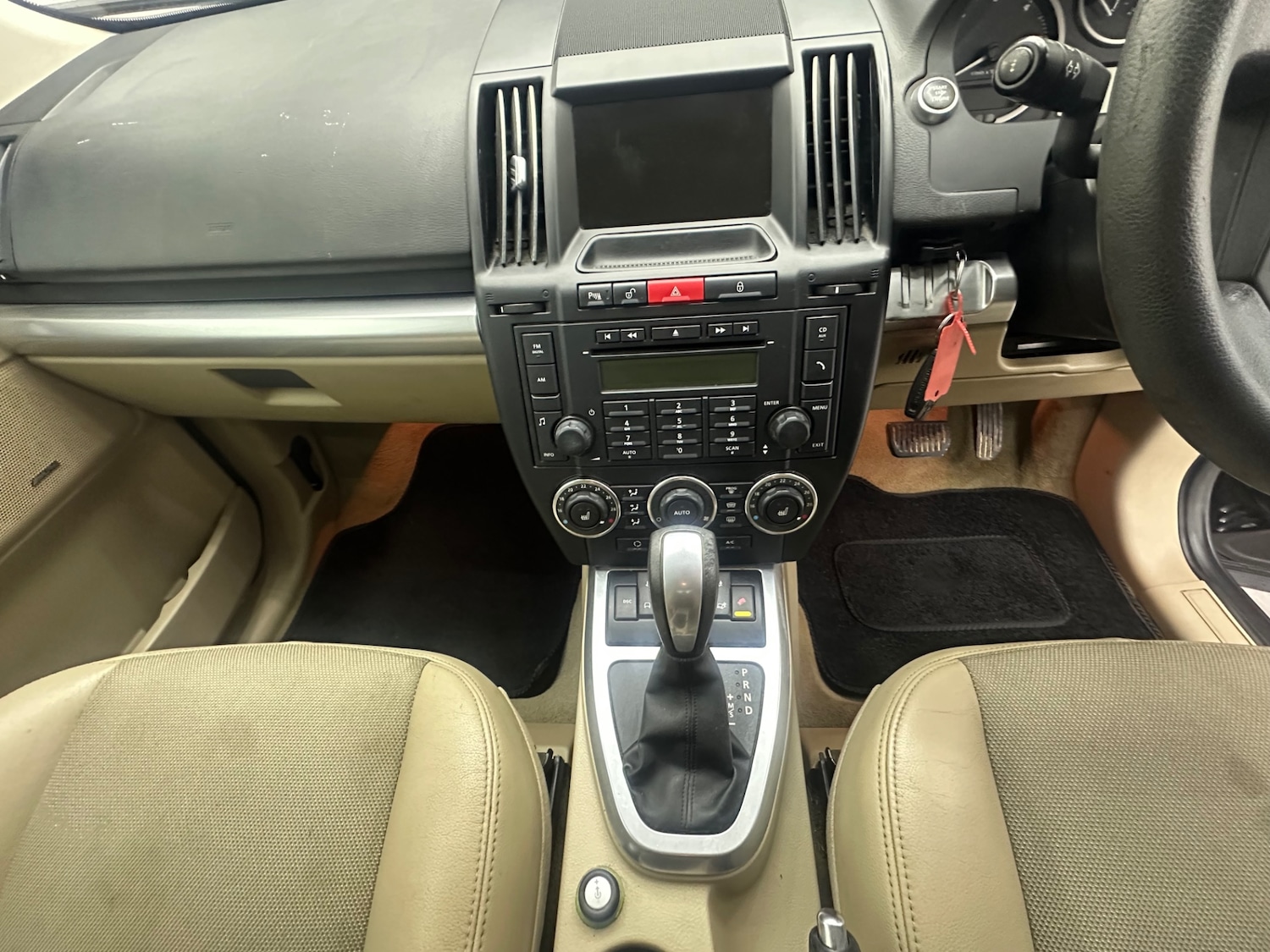 Used Land Rover Freelander 2010 for sale - 76968014: Photo 19