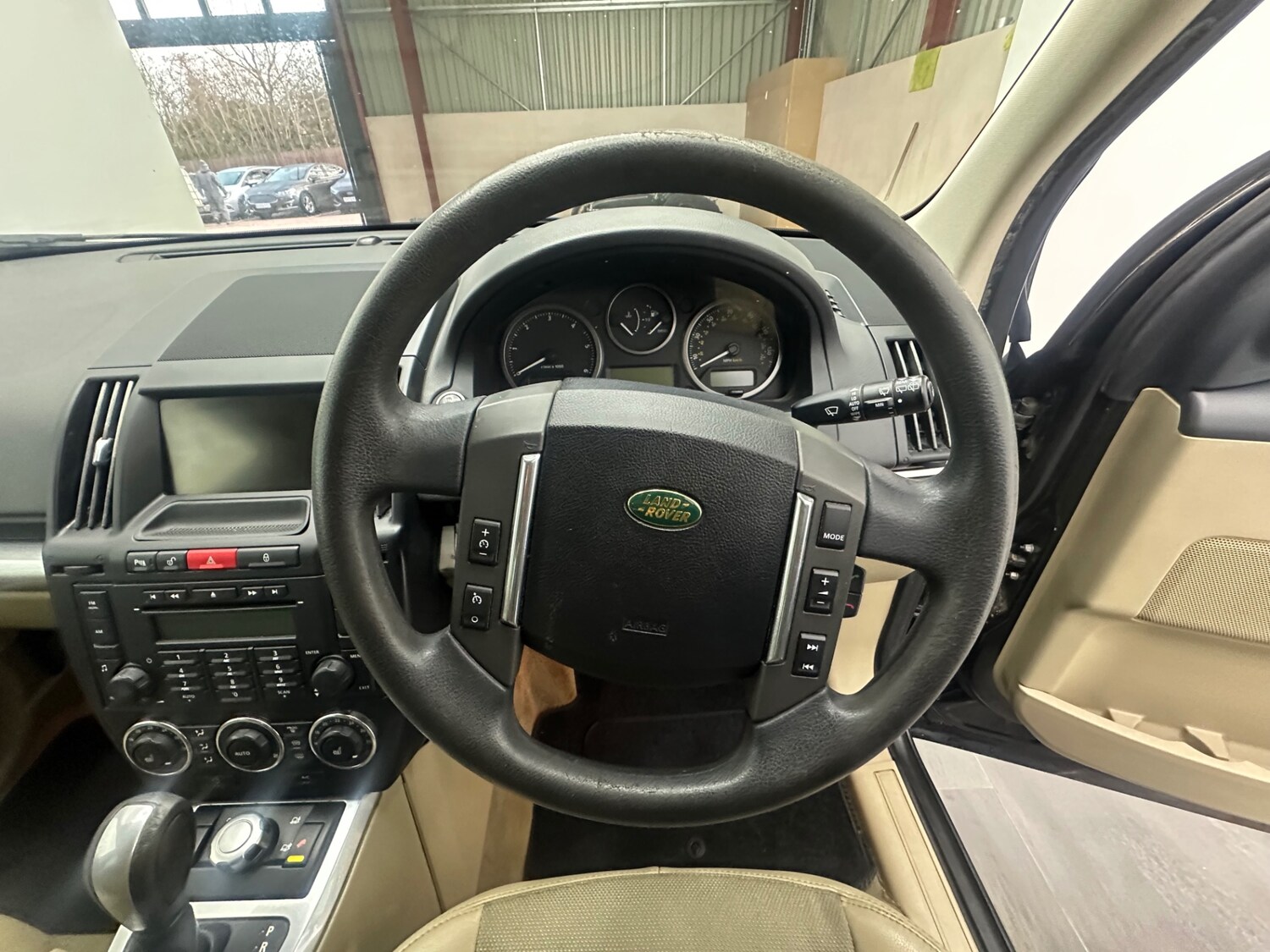 Used Land Rover Freelander 2010 for sale - 76968014: Photo 20