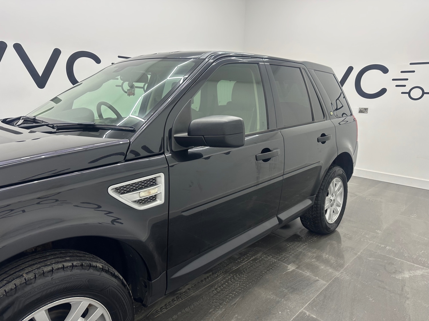 Used Land Rover Freelander 2010 for sale - 76968014: Photo 5