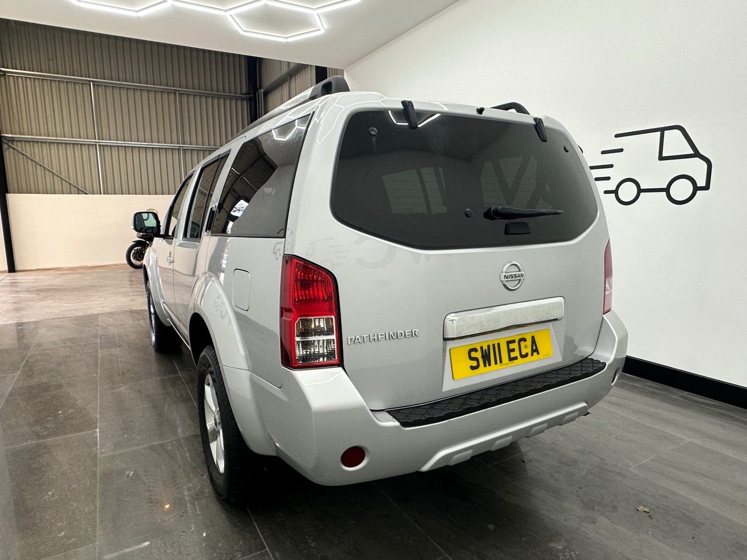 Used Nissan Pathfinder 2011 for sale - 77298641: Photo 12