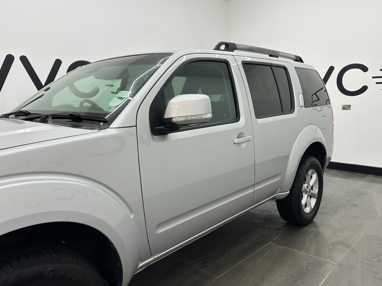 Used Nissan Pathfinder 2011 for sale - 77298641: Photo 5