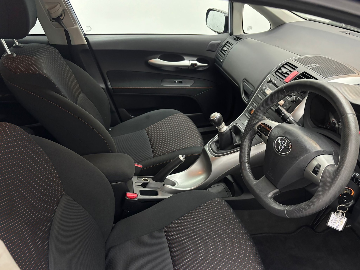 Used Toyota Auris 2010 for sale - 77418388: Photo 21