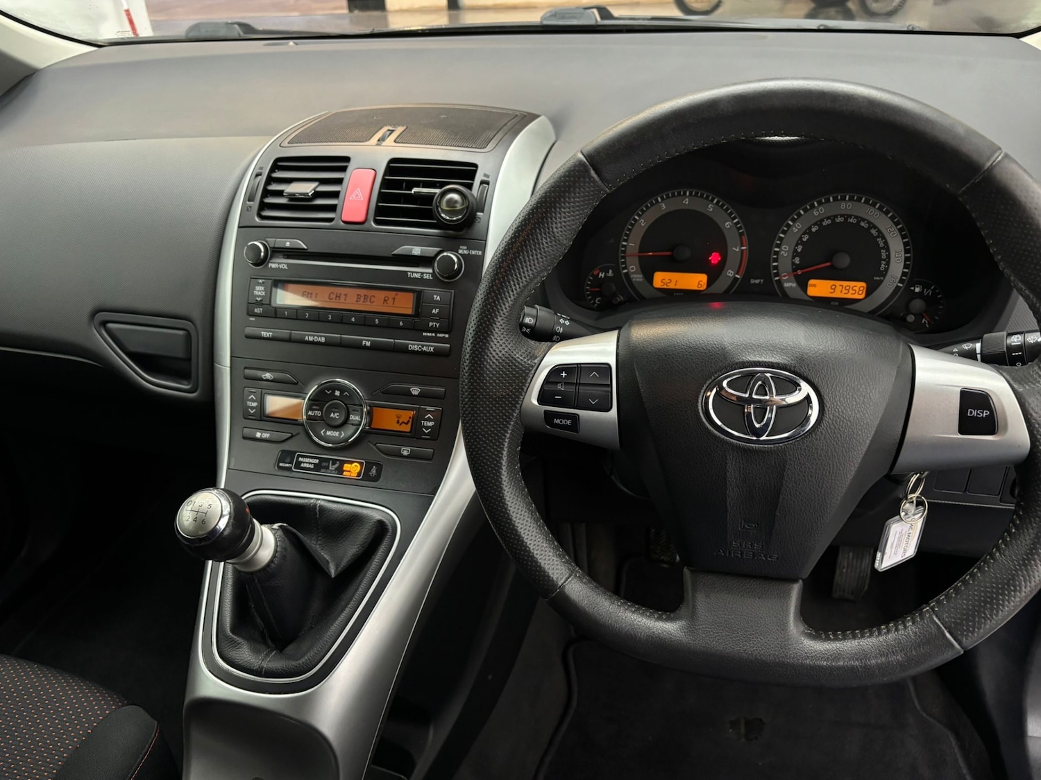 Used Toyota Auris 2010 for sale - 77418388: Photo 22