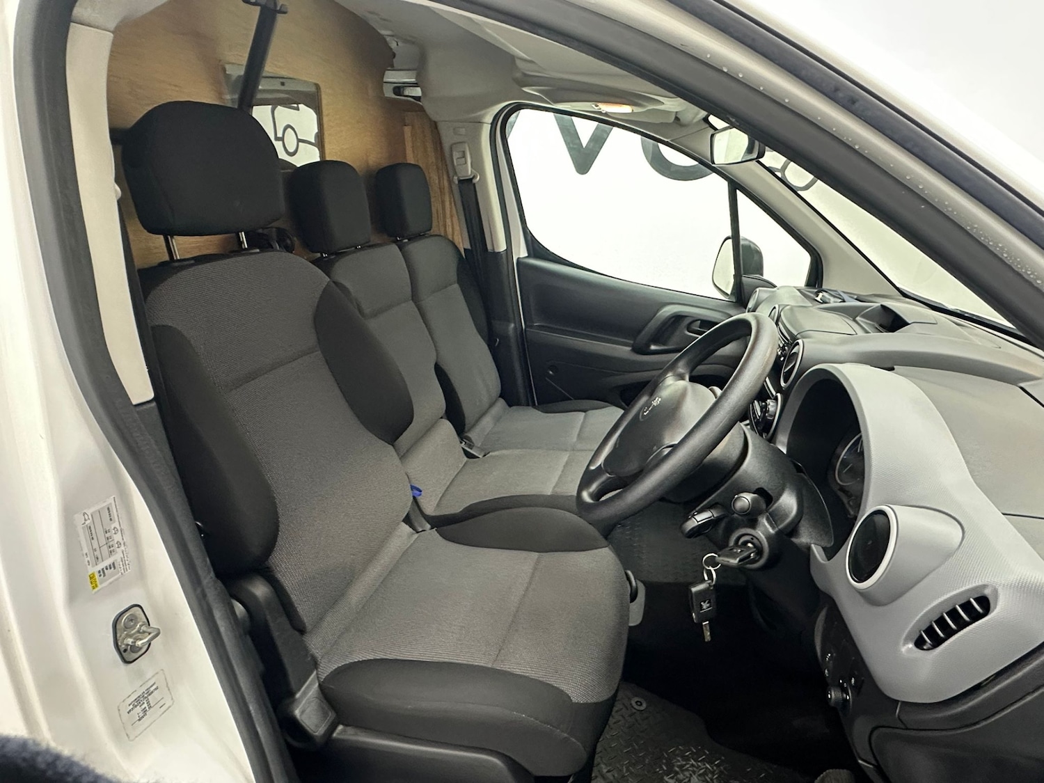 Used Peugeot Partner 2018 for sale - 76626806: Photo 22