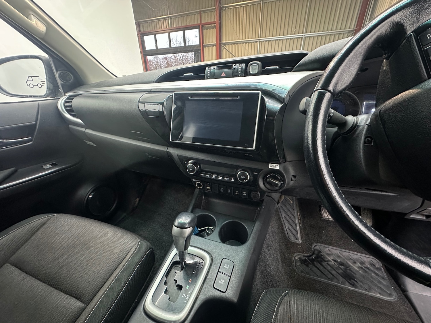 Used Toyota Hilux 2018 for sale - 77000881: Photo 30