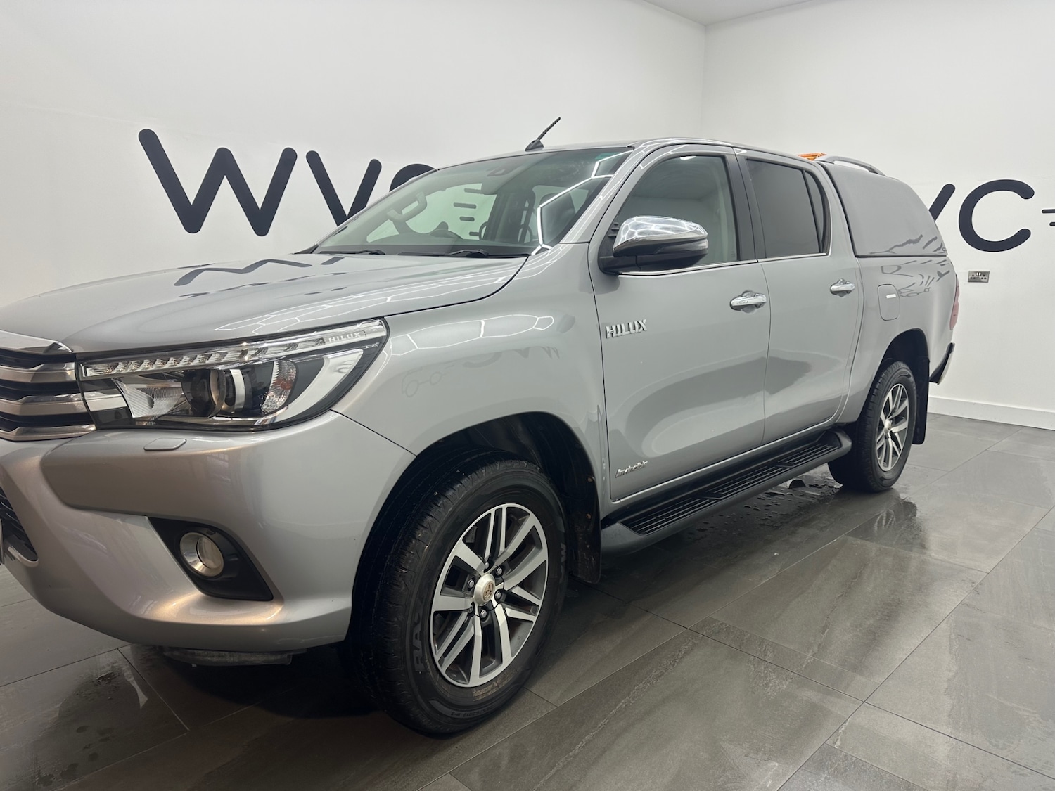 Used Toyota Hilux 2018 for sale - 77000881: Photo 5