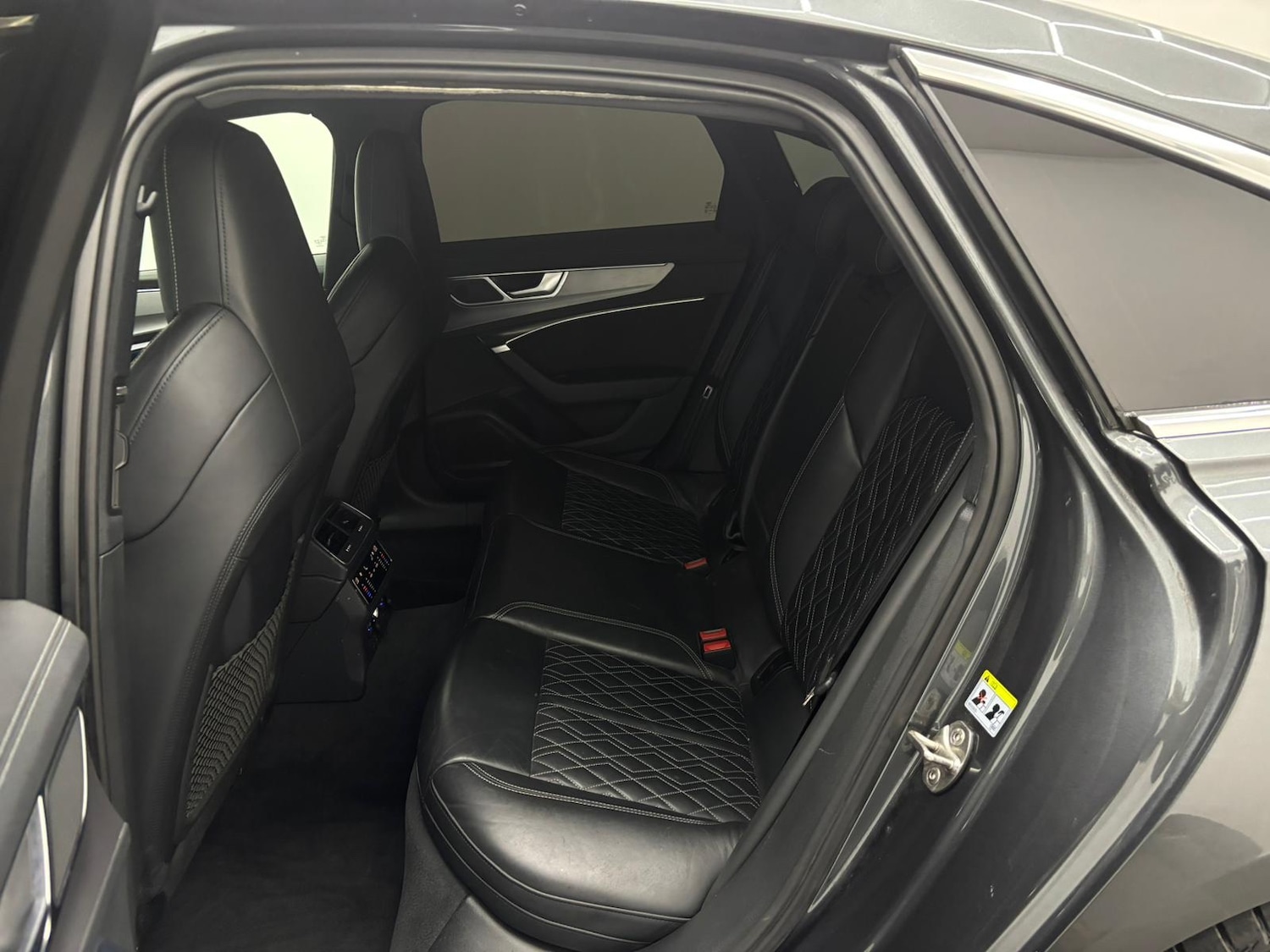 Used Audi A6 2020 for sale - 77258950: Photo 15