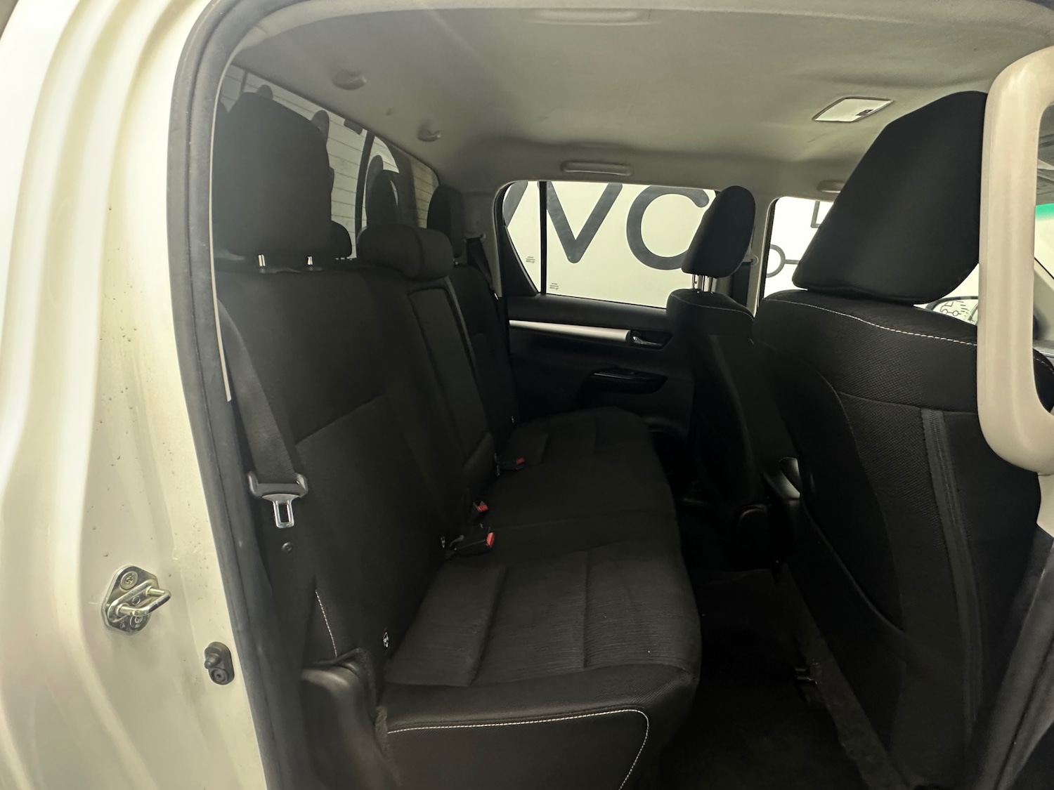 Used Toyota Hilux 2019 for sale - 77001493: Photo 26