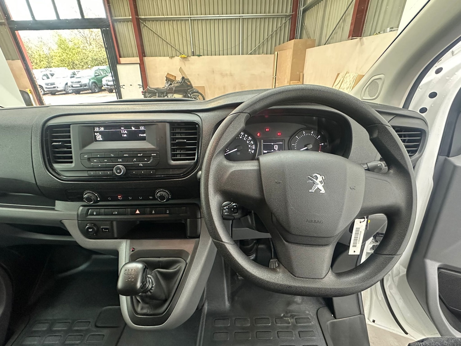 Used Peugeot Expert 2020 for sale - 76625782: Photo 30