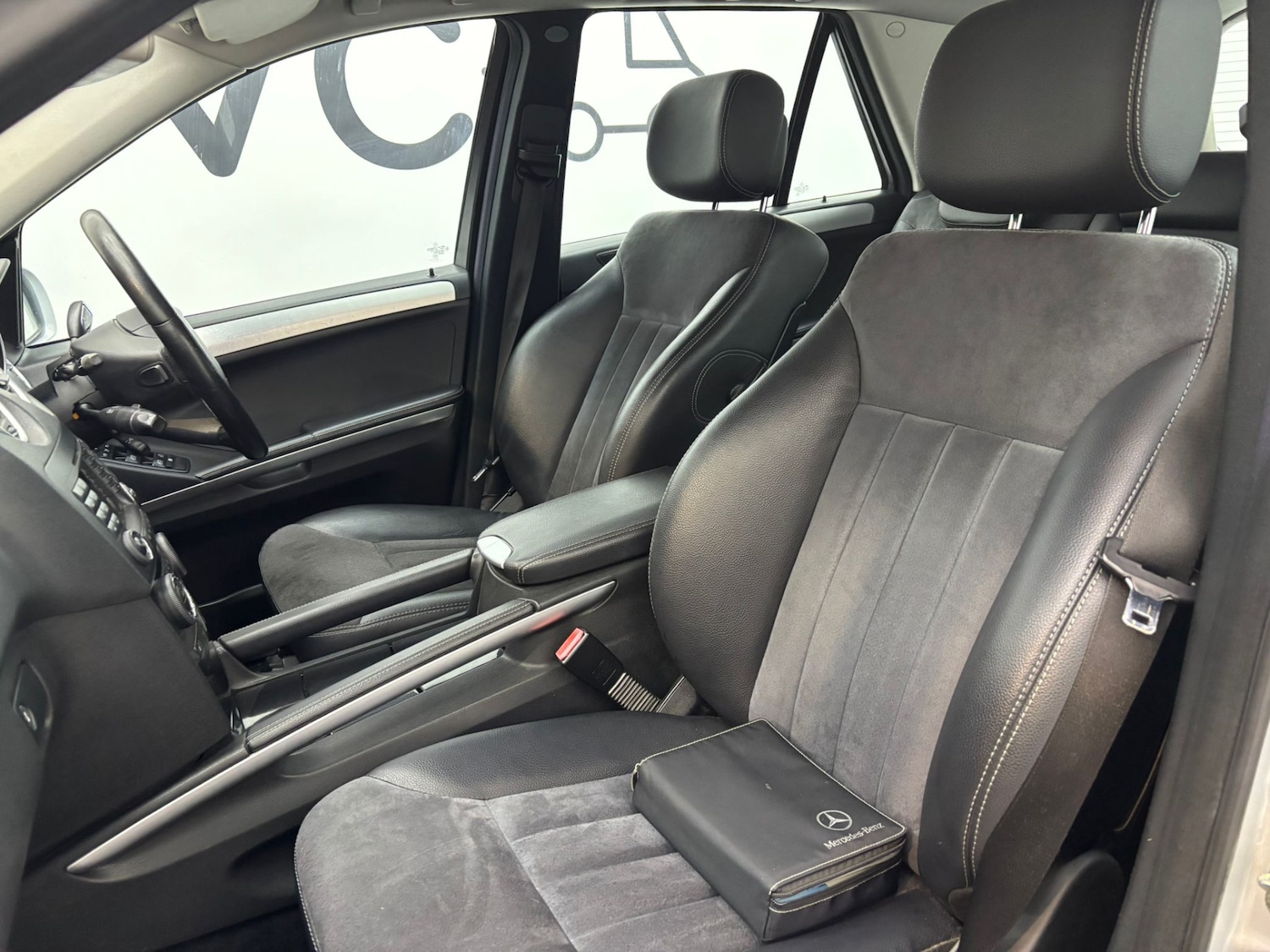 Used Mercedes-Benz M Class 2006 for sale - 76720110: Photo 12