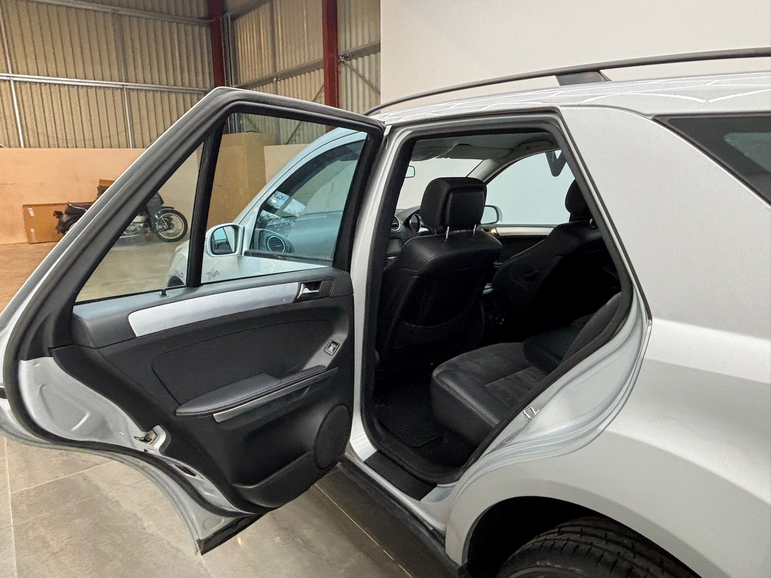 Used Mercedes-Benz M Class 2006 for sale - 76720110: Photo 15