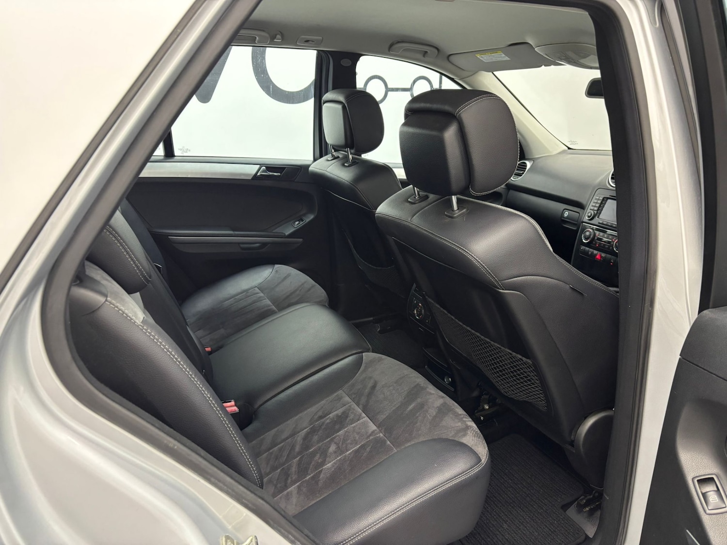 Used Mercedes-Benz M Class 2006 for sale - 76720110: Photo 28