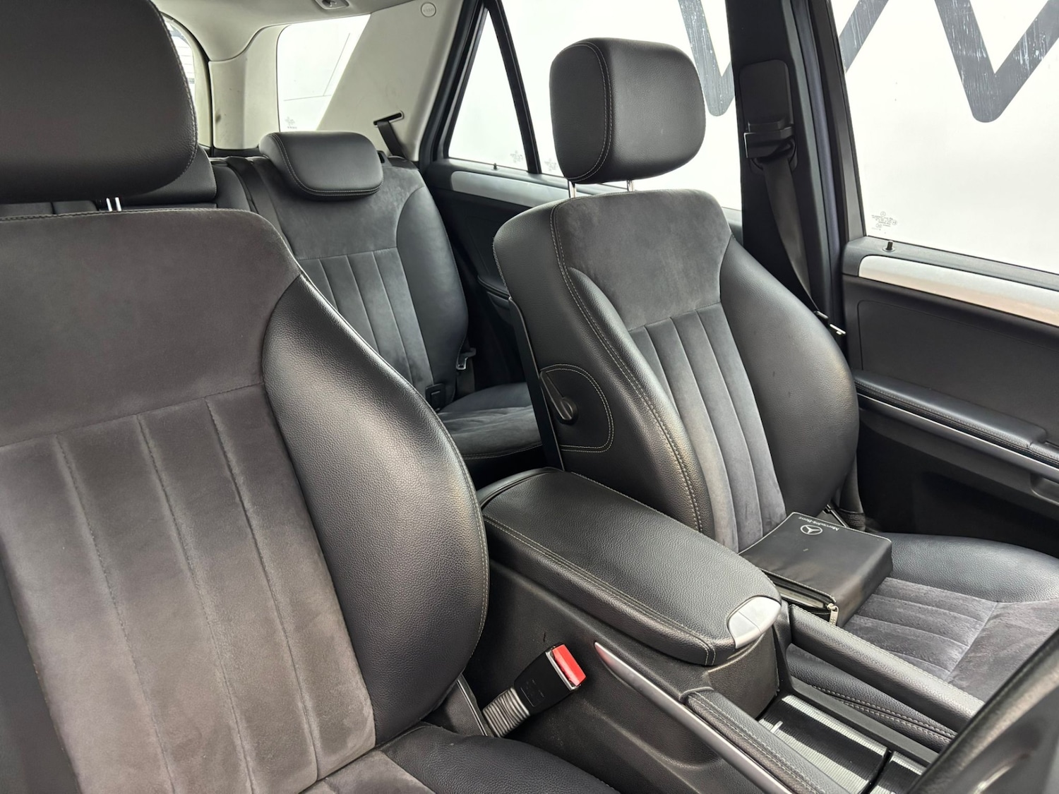 Used Mercedes-Benz M Class 2006 for sale - 76720110: Photo 33