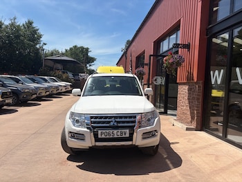 Used Mitsubishi Shogun 2016 for sale - 79019598: Photo
